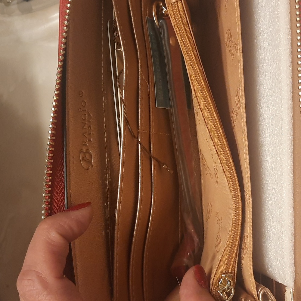 Wallet - Picture 5 of 9